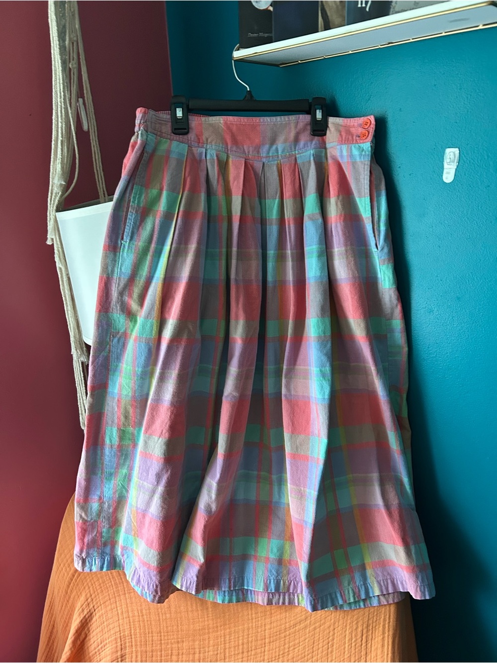 EUC 100% cotton vintage multicolor pastel plaid skirt.